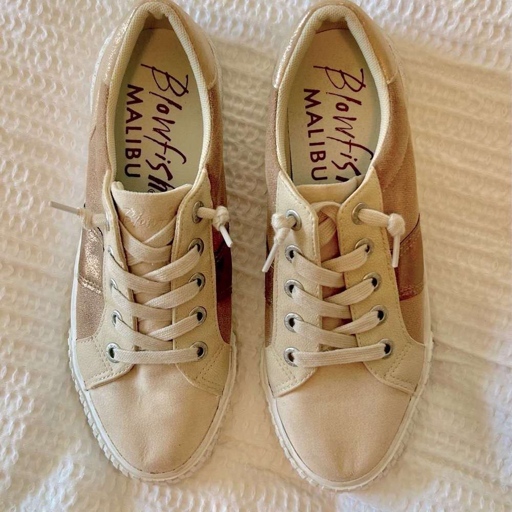 Women's Blowfish Malibu Wave Sneakers - Beige and Rose Gold